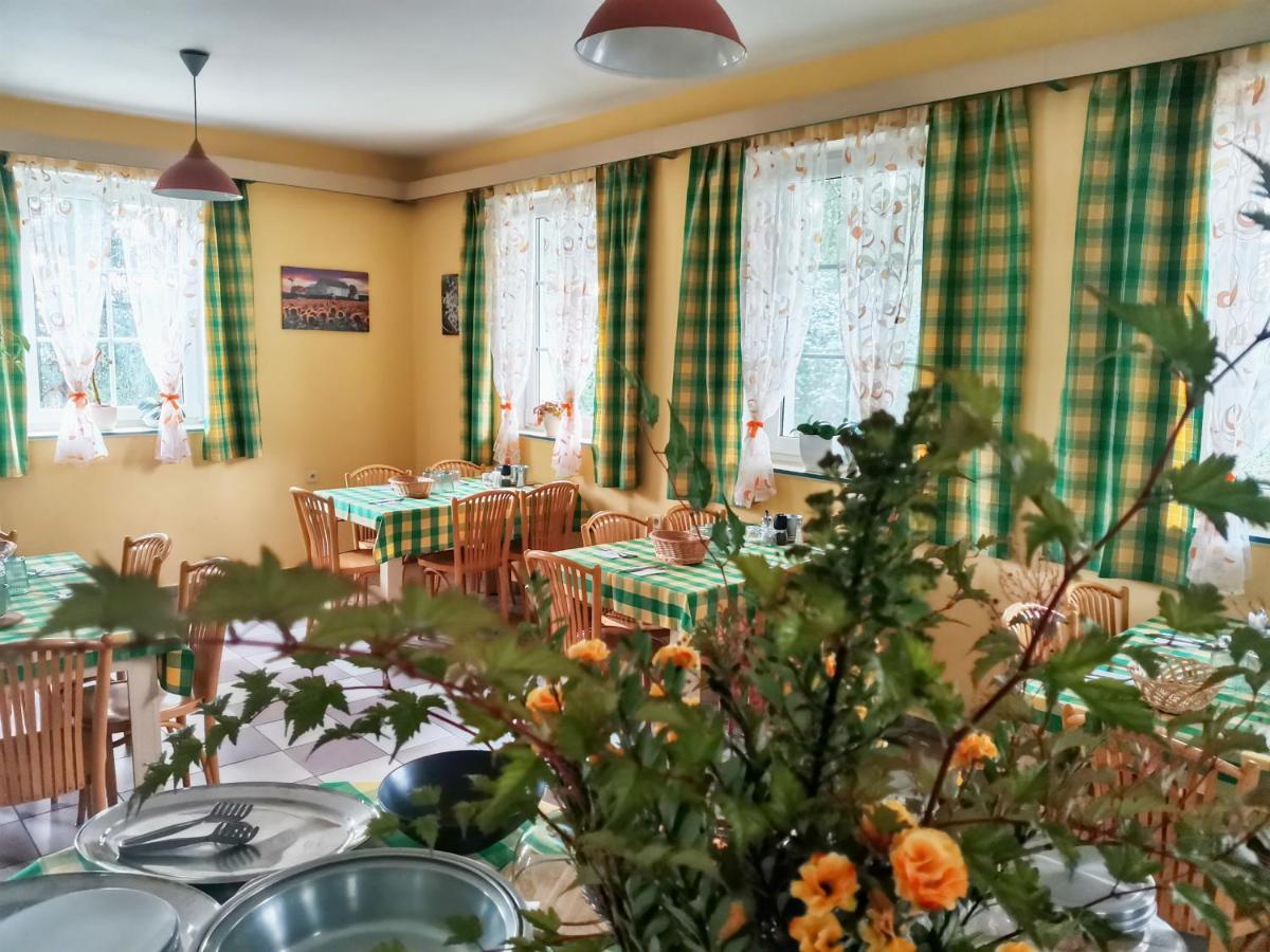 Penzion Pastviny Ngoại thất bức ảnh